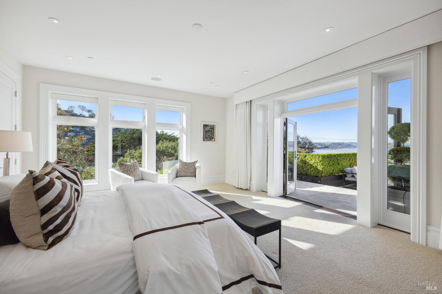 Detail Gallery Image 45 of 93 For 190 Harrison Ave, Sausalito,  CA 94965 - 5 Beds | 4/1 Baths
