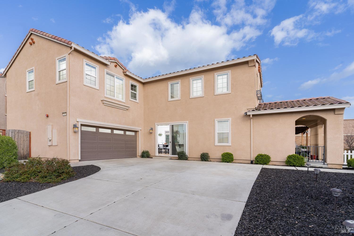 Photo of 7055 Sitka Ct in Vacaville, CA