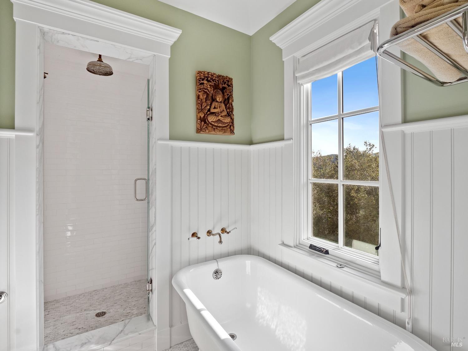 Detail Gallery Image 16 of 31 For 261 Oakdale Ave, Mill Valley,  CA 94941 - 4 Beds | 3/1 Baths
