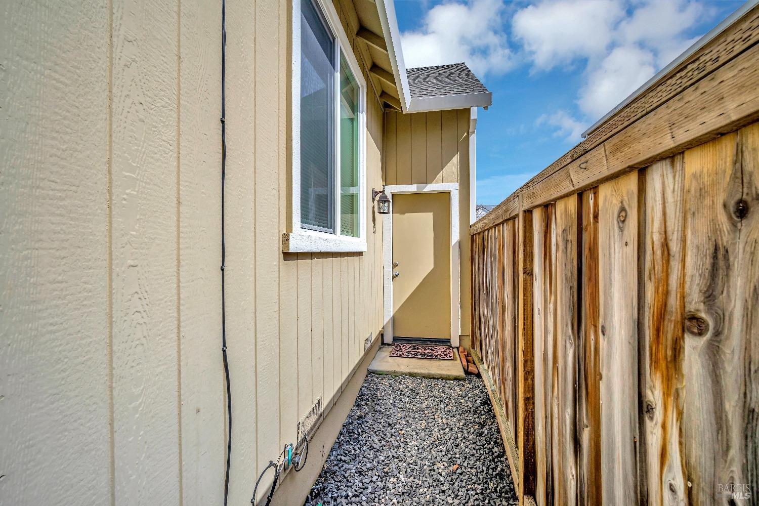 Detail Gallery Image 41 of 44 For 741 Fresno Ave, Santa Rosa,  CA 95407 - 3 Beds | 2 Baths