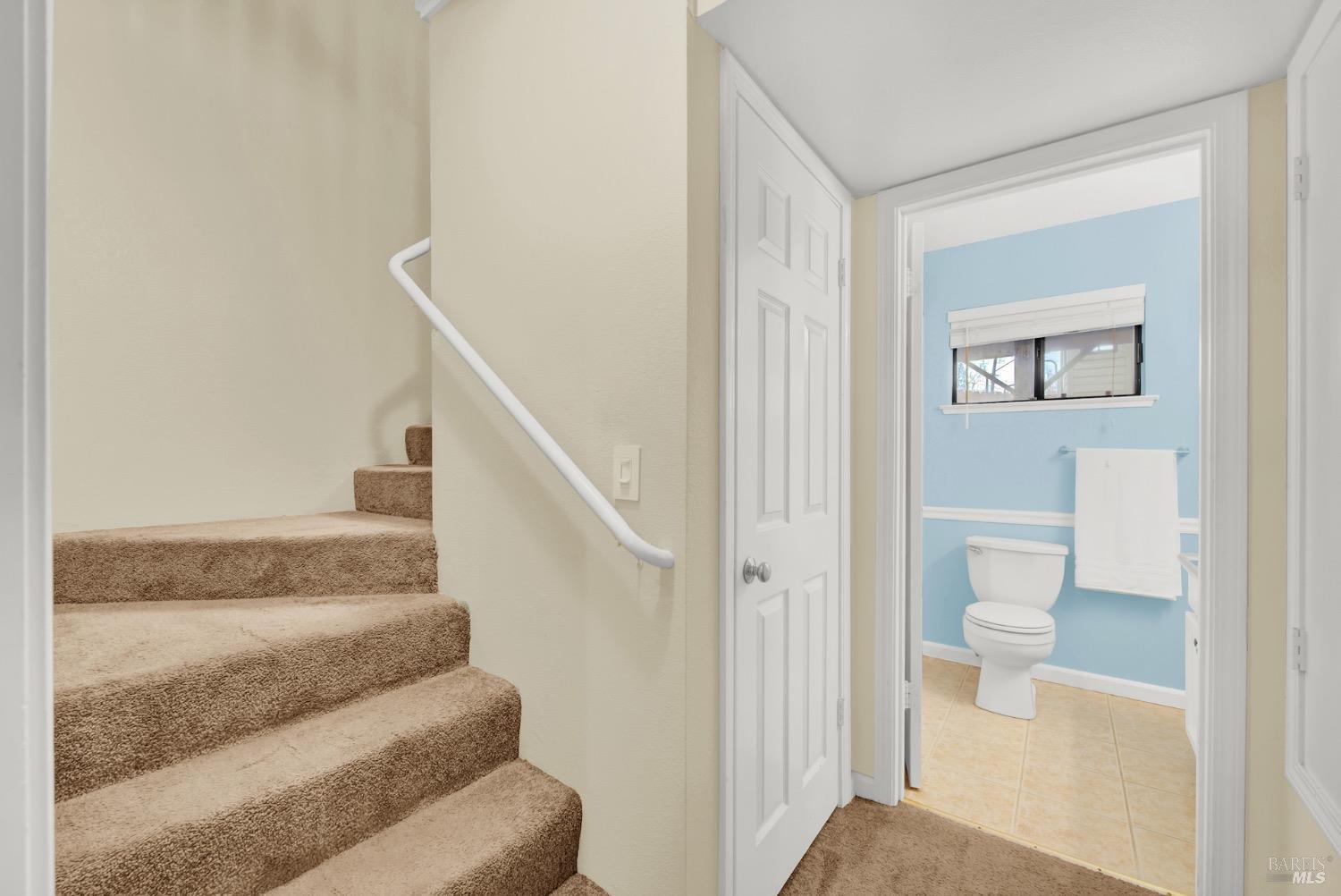Detail Gallery Image 20 of 30 For 1800 Dalessi Ln, Pinole,  CA 94564 - 2 Beds | 2/1 Baths