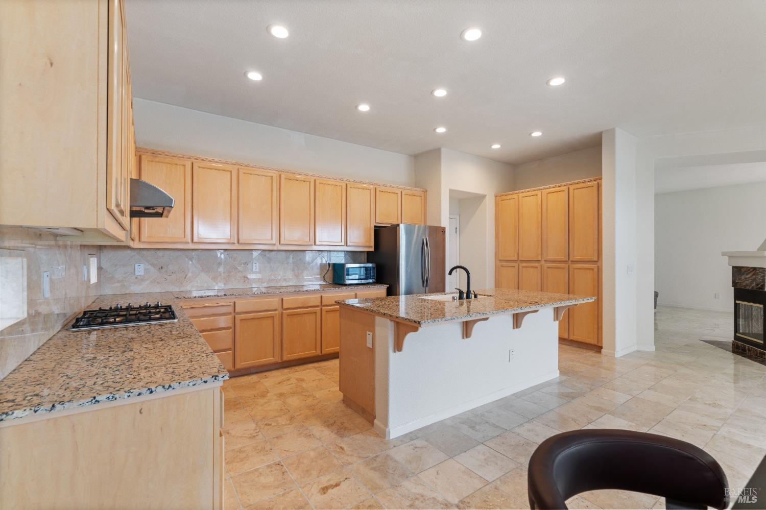 Edgewater Place, Vallejo, California image 13