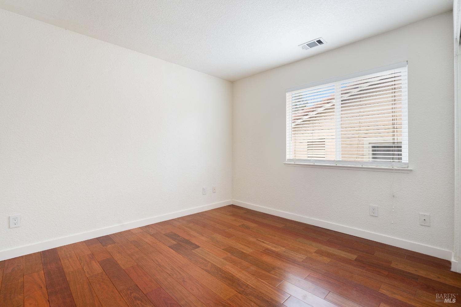 Edgewater Place, Vallejo, California image 21