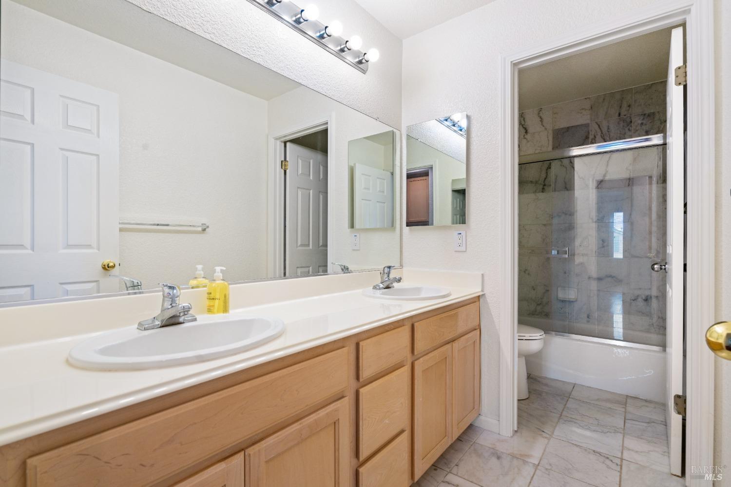 Edgewater Place, Vallejo, California image 23