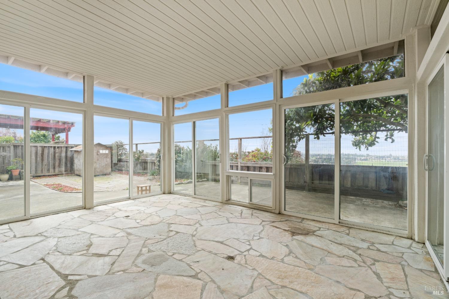 Edgewater Place, Vallejo, California image 40