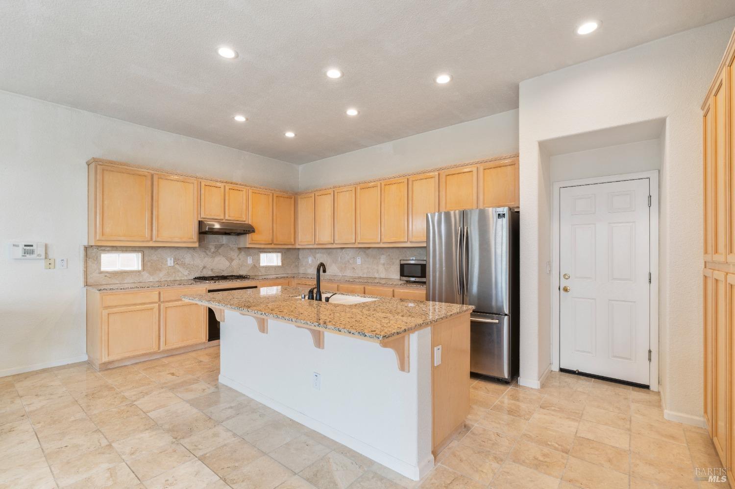 Edgewater Place, Vallejo, California image 15