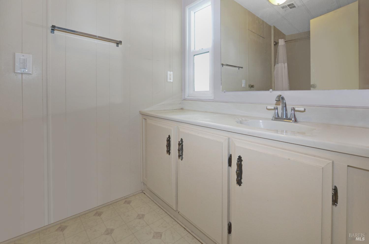 Detail Gallery Image 16 of 18 For 300 E H St 57, Benicia,  CA 94510 - 2 Beds | 2 Baths