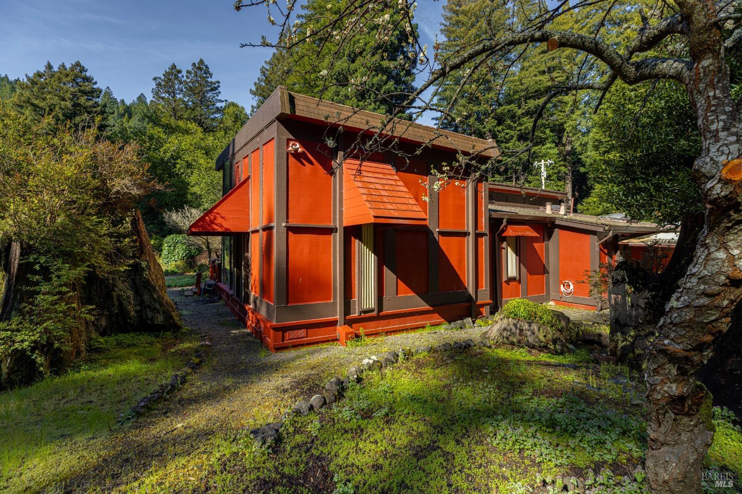 Detail Gallery Image 8 of 40 For 1325 Austin Creek Rd, Cazadero,  CA 95421 - 1 Beds | 2 Baths