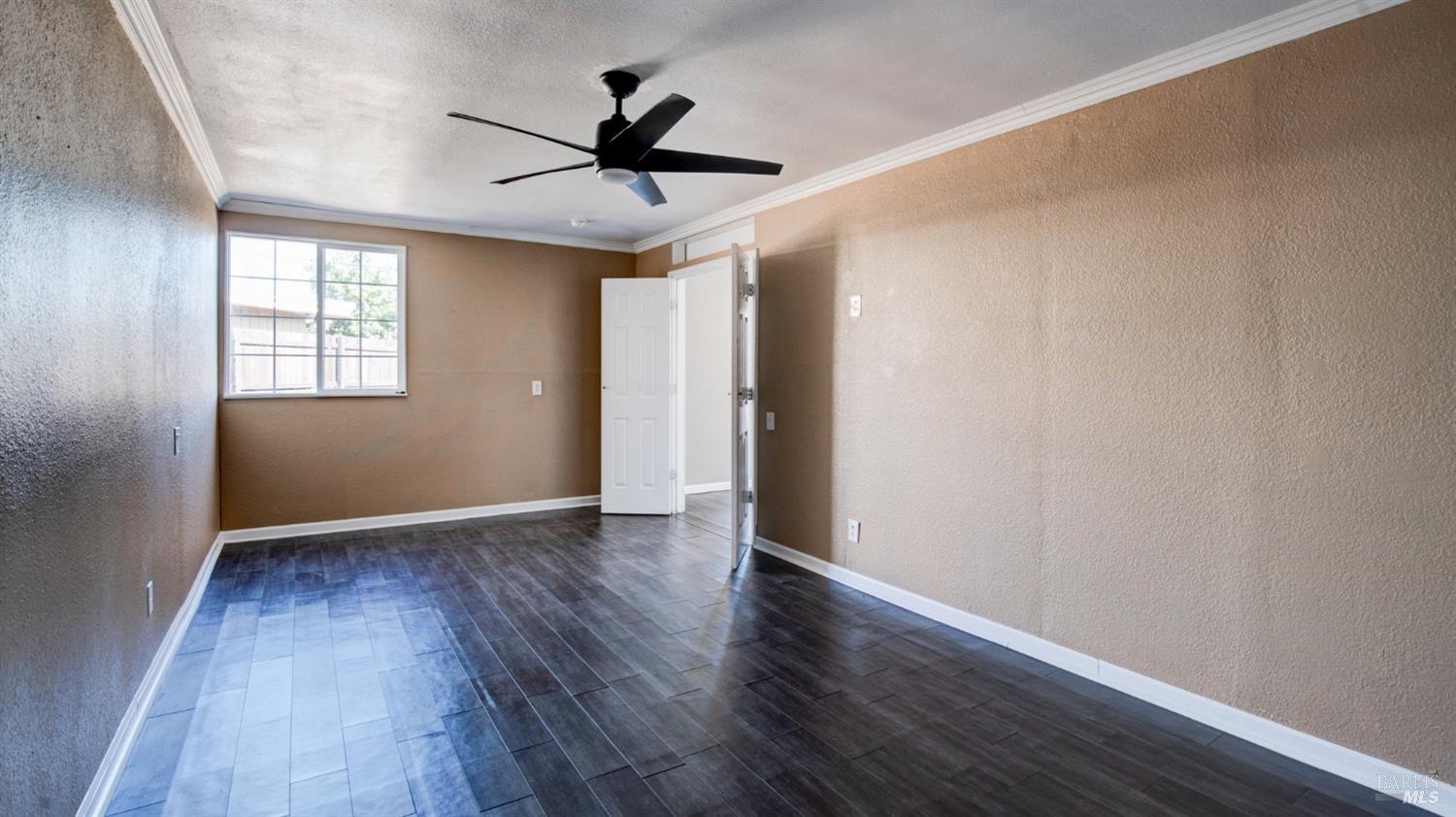 Detail Gallery Image 22 of 59 For 511 Hemlock Ct, Vacaville,  CA 95688 - 3 Beds | 2 Baths