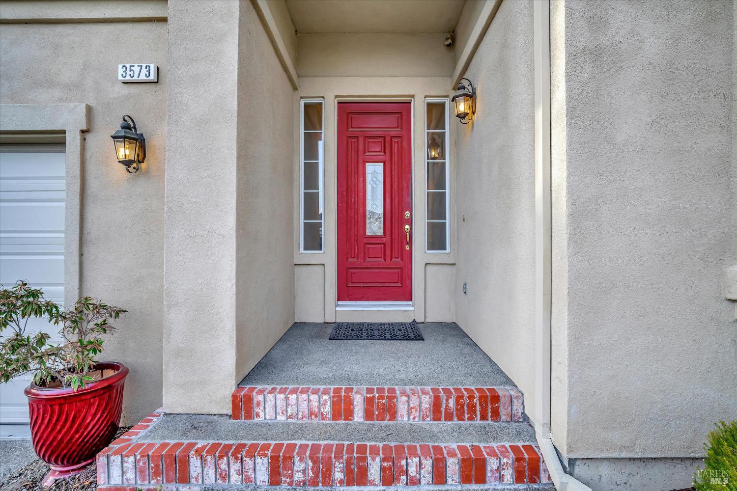 Detail Gallery Image 2 of 74 For 3573 Alkirst Ct, Santa Rosa,  CA 95403 - 4 Beds | 4/1 Baths