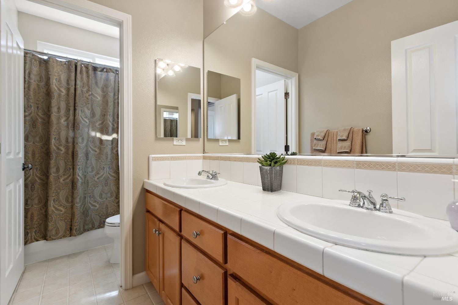 Detail Gallery Image 36 of 54 For 368 Piercy Dr, Benicia,  CA 94510 - 4 Beds | 3/1 Baths