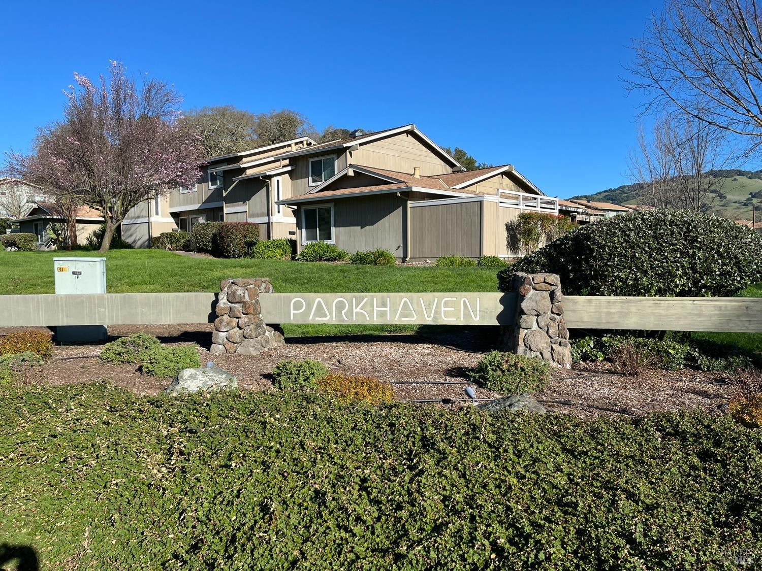 Detail Gallery Image 1 of 1 For 116 Oliva Ct #B,  Novato,  CA 94947 - 3 Beds | 1/1 Baths