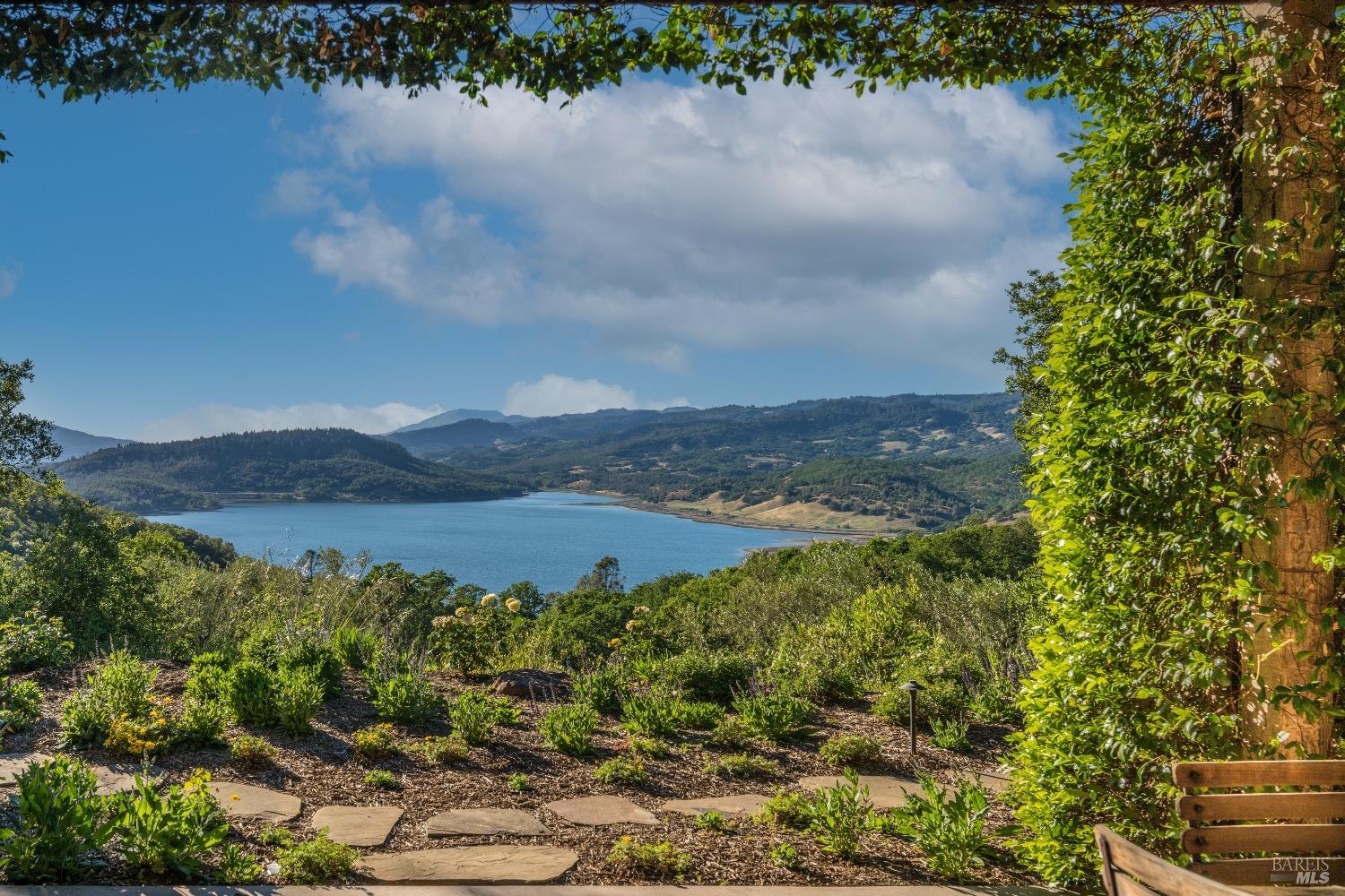 Detail Gallery Image 50 of 70 For 40 Long Ranch Rd, Saint Helena,  CA 94574 - 6 Beds | 6/2 Baths
