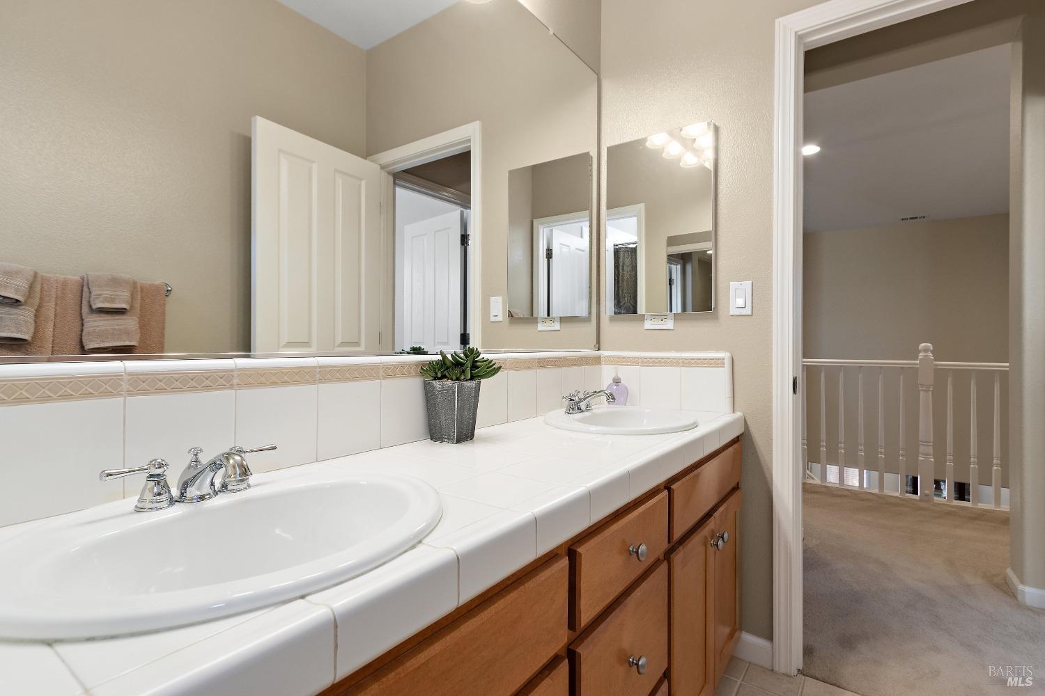 Detail Gallery Image 38 of 54 For 368 Piercy Dr, Benicia,  CA 94510 - 4 Beds | 3/1 Baths