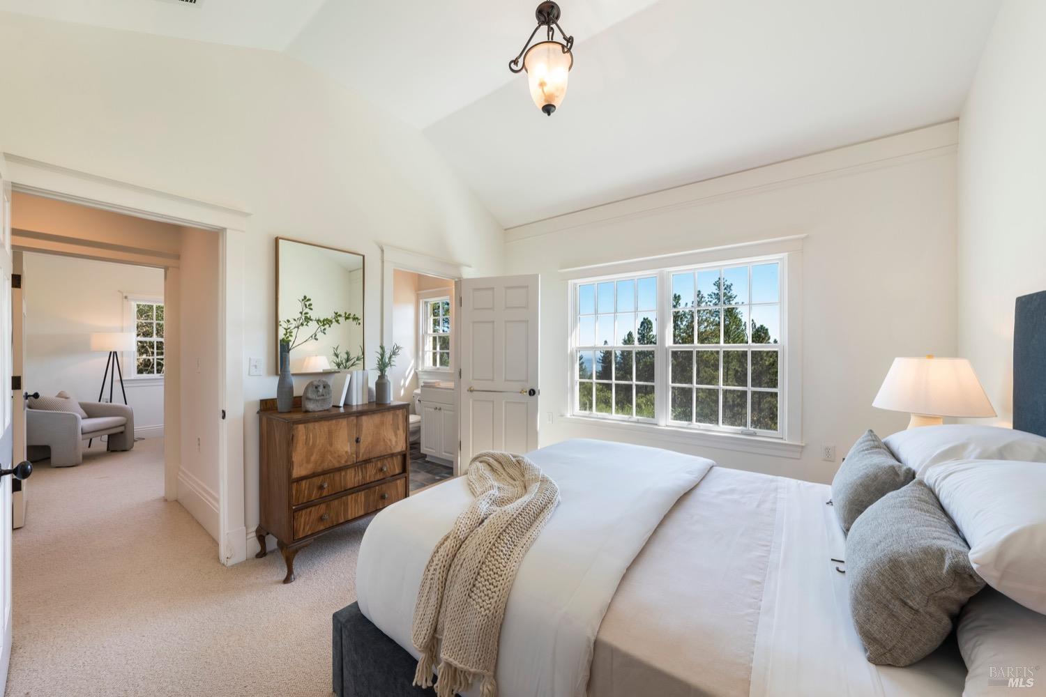 Detail Gallery Image 26 of 43 For 335 Pine Breeze Dr, Angwin,  CA 94508 - 5 Beds | 3/2 Baths