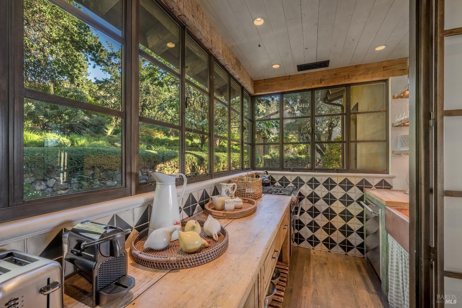 Detail Gallery Image 52 of 70 For 40 Long Ranch Rd, Saint Helena,  CA 94574 - 6 Beds | 6/2 Baths