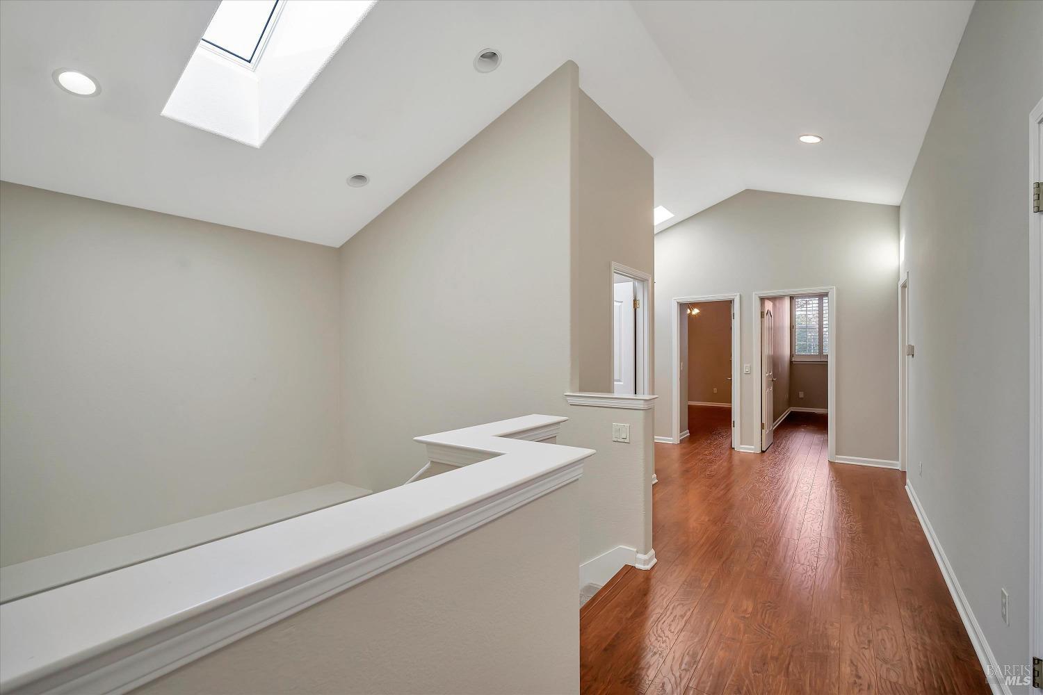 Detail Gallery Image 30 of 74 For 3573 Alkirst Ct, Santa Rosa,  CA 95403 - 4 Beds | 4/1 Baths