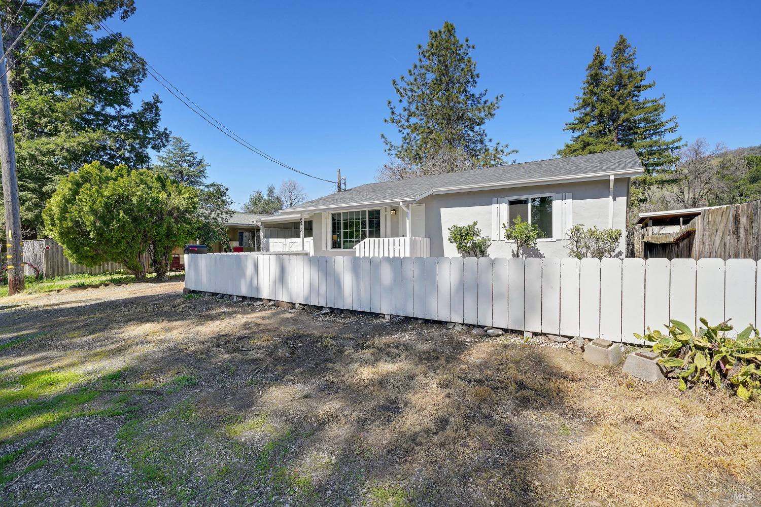 Photo of 6218 2nd Ave in Lucerne, CA