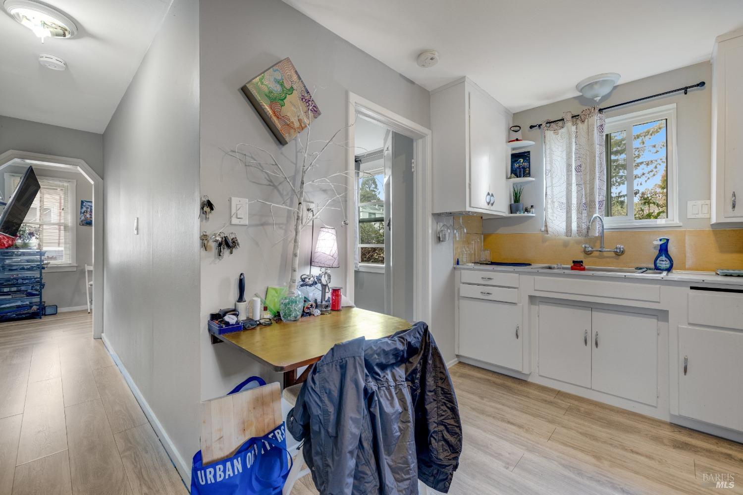 Detail Gallery Image 28 of 36 For 16 Octavia St, San Rafael,  CA 94901 - 4 Beds | 2 Baths