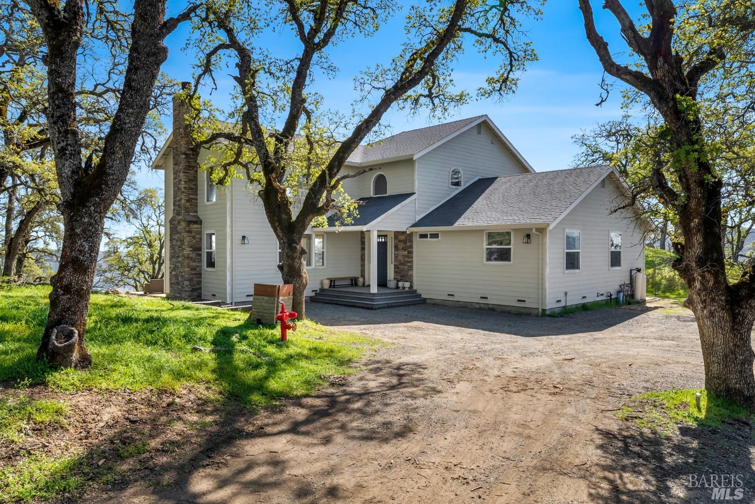 Detail Gallery Image 2 of 36 For 95 Longhorn Ridge Rd, Napa,  CA 94558 - 3 Beds | 2/1 Baths