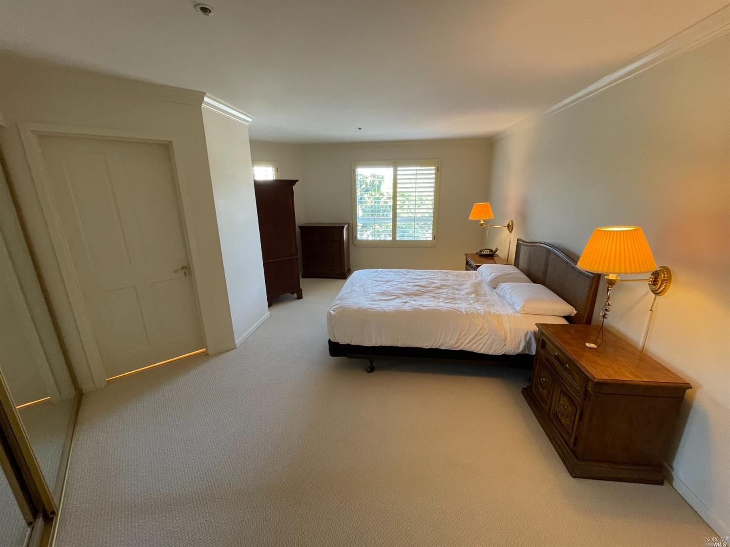 Detail Gallery Image 7 of 13 For 100 Thorndale Dr #125,  San Rafael,  CA 94903 - 2 Beds | 2 Baths