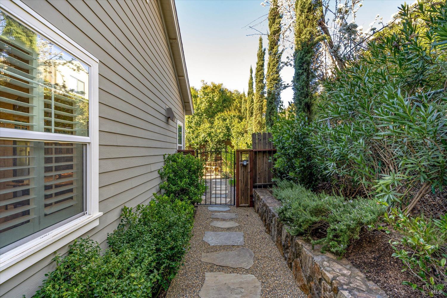 Detail Gallery Image 48 of 48 For 1324 Elmhurst Ave, Saint Helena,  CA 94574 - 3 Beds | 2/1 Baths