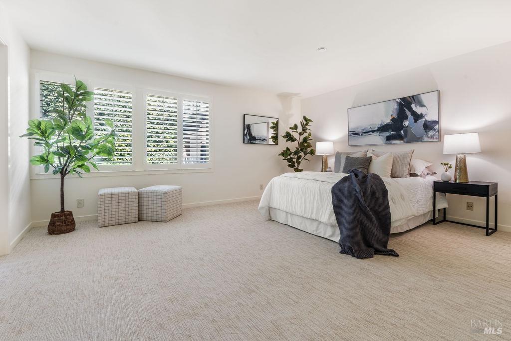 Detail Gallery Image 22 of 31 For 95 Bulkley Ave, Sausalito,  CA 94965 - 3 Beds | 3/1 Baths