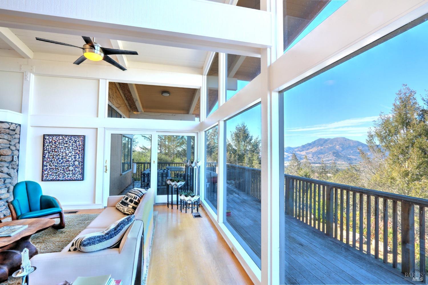 Detail Gallery Image 11 of 56 For 1755 Diamond Mountain Rd, Calistoga,  CA 94515 - 3 Beds | 3/1 Baths