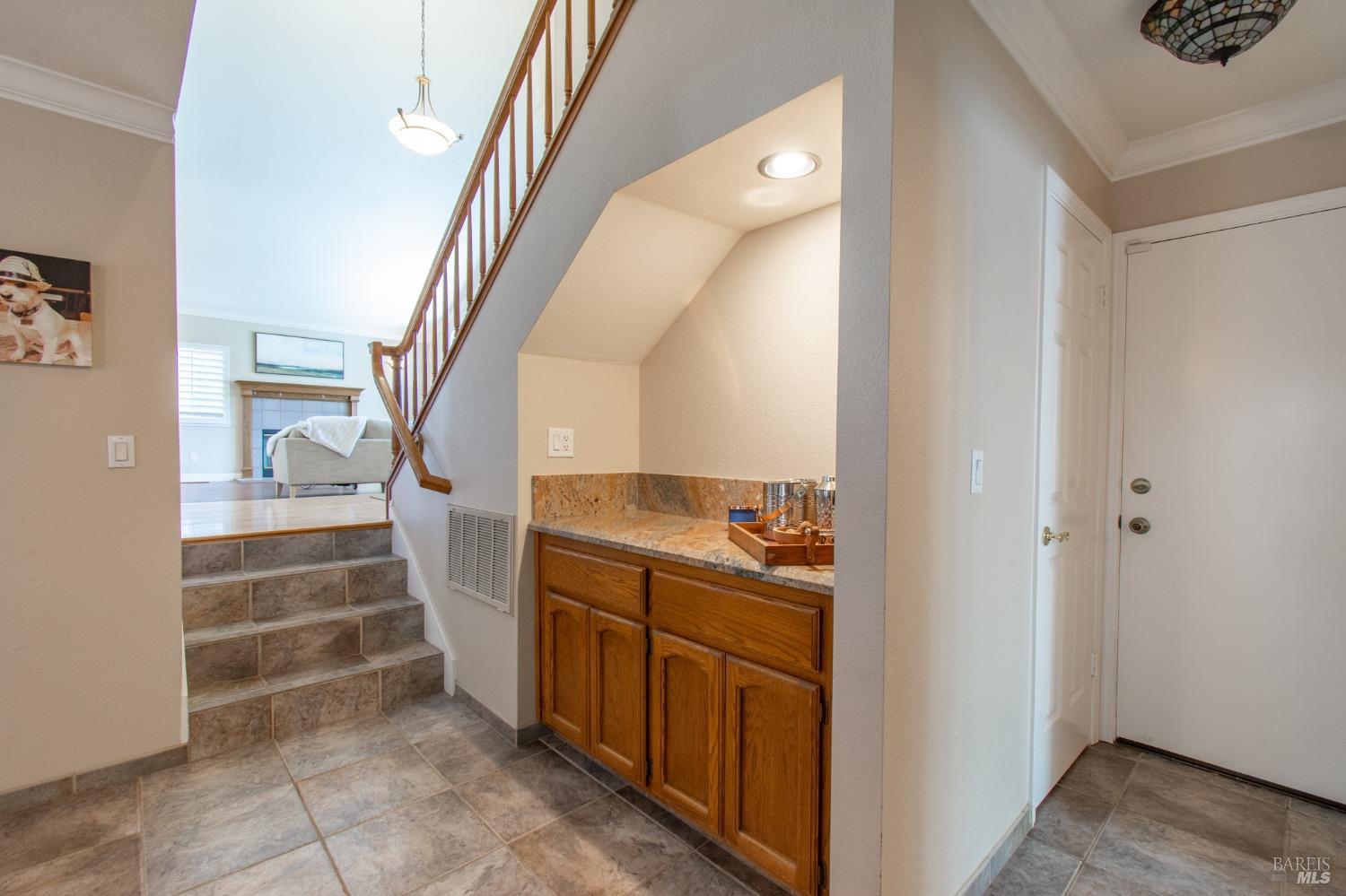 Detail Gallery Image 16 of 46 For 578 Laramie Way, Vacaville,  CA 95688 - 4 Beds | 2/1 Baths