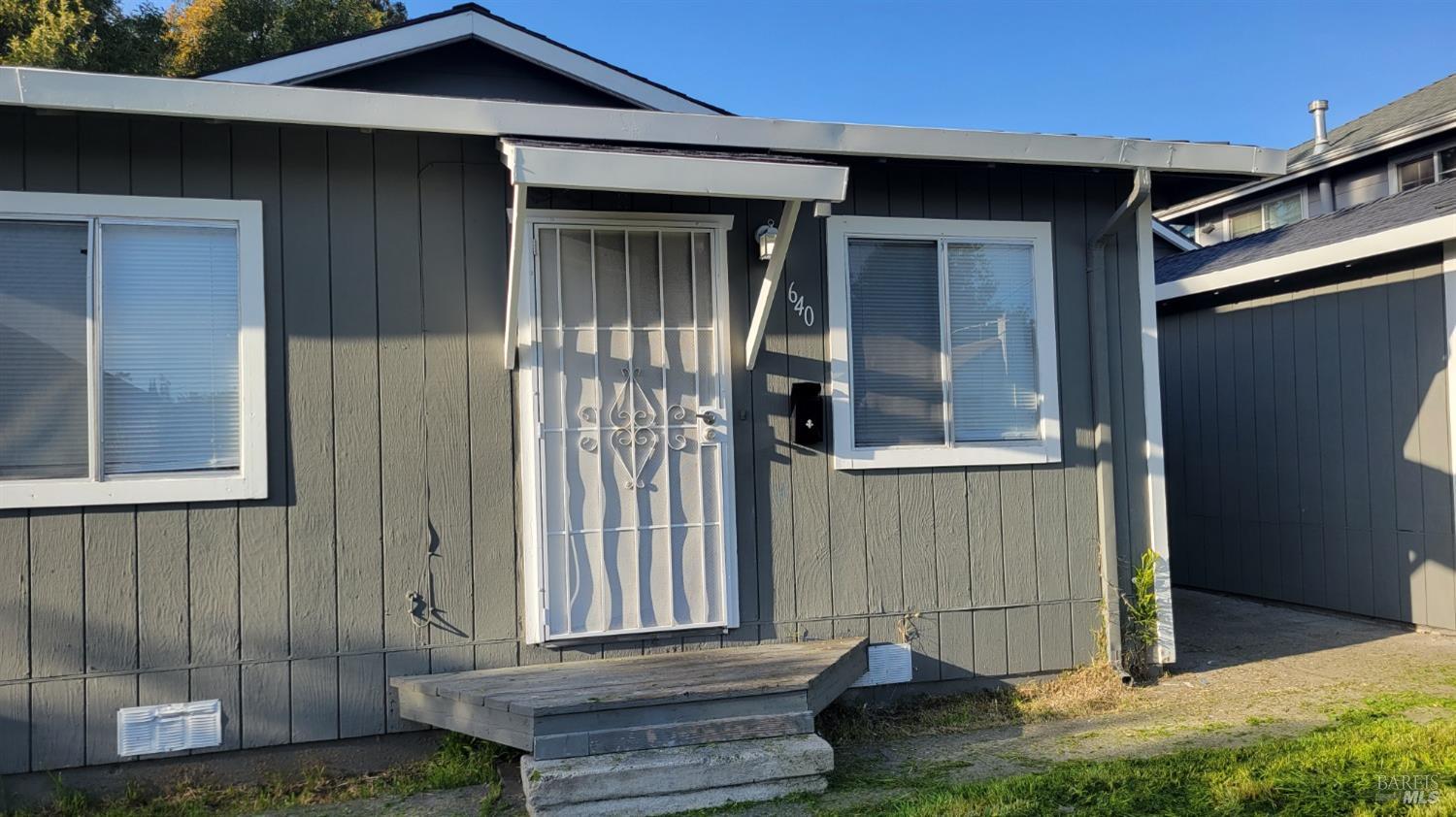 Photo of 640642 Indiana St in Vallejo, CA