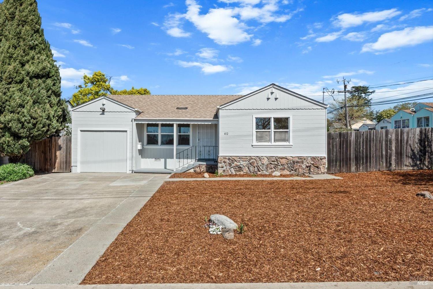 Photo of 412 Cypress Ave in Vallejo, CA