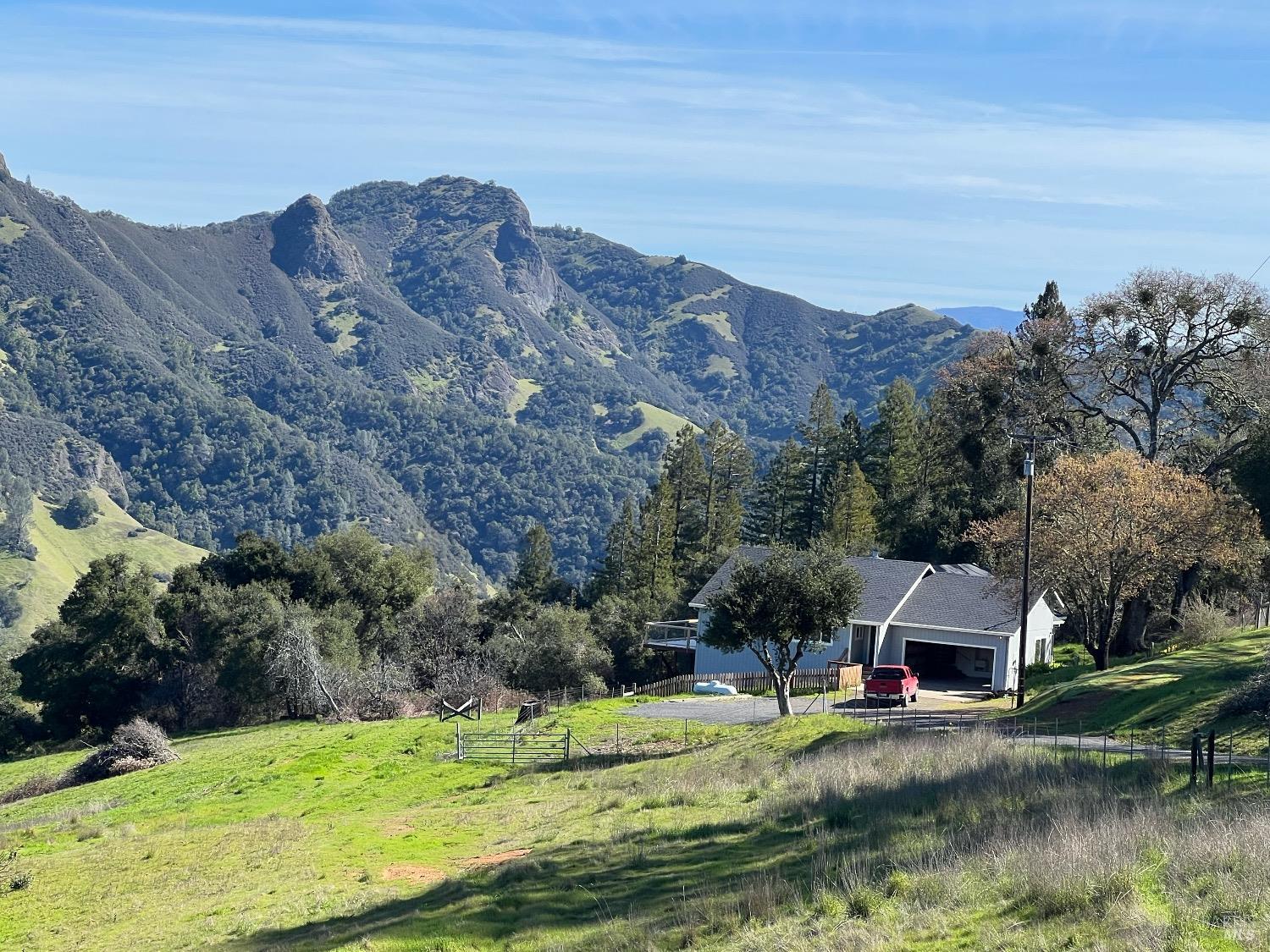 Photo of 14300518 Cent Rockpile Rd in Geyserville, CA
