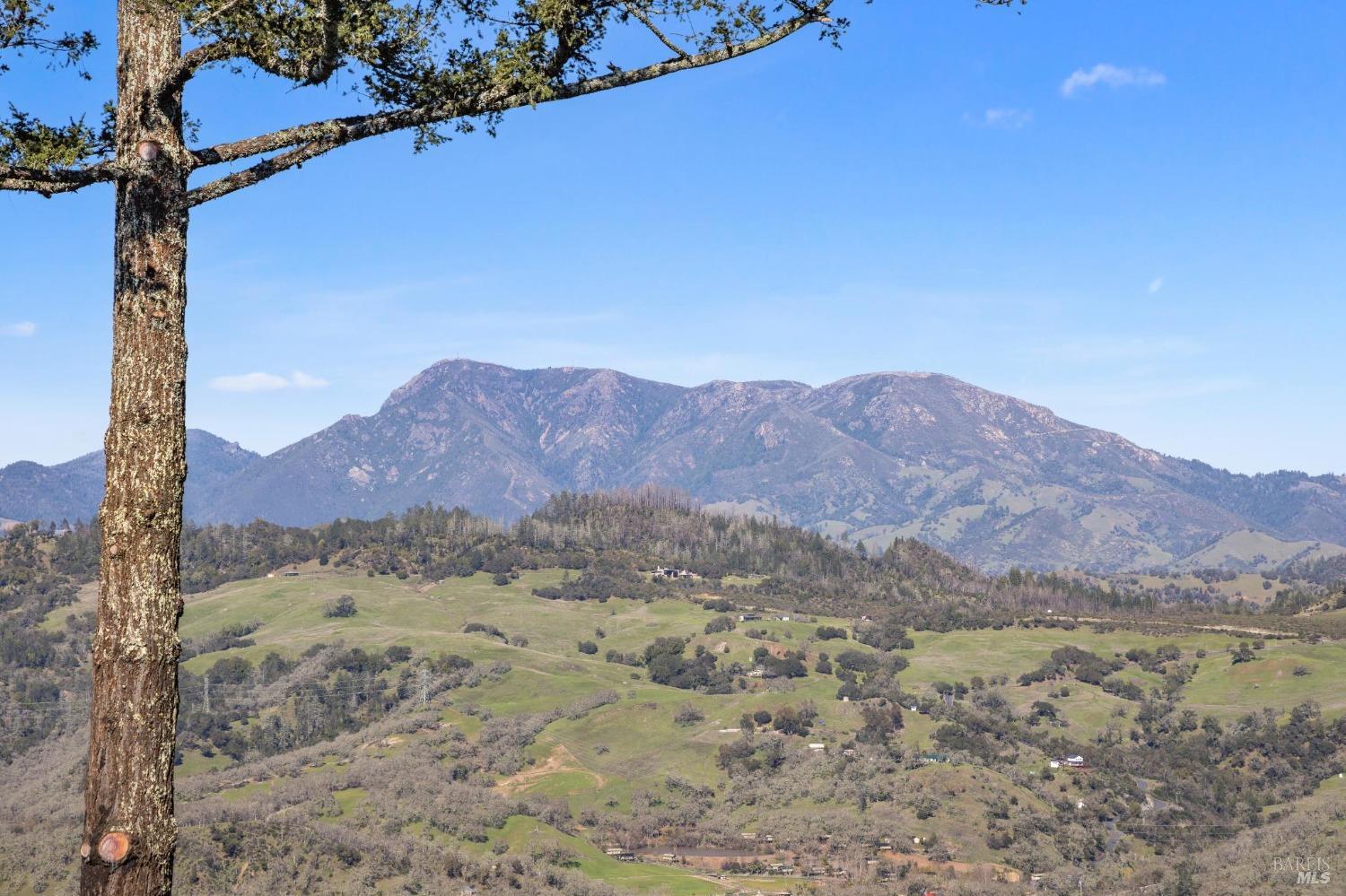 Detail Gallery Image 71 of 99 For 2025 Redwood Hill Rd, Santa Rosa,  CA 95404 - 5 Beds | 6/1 Baths