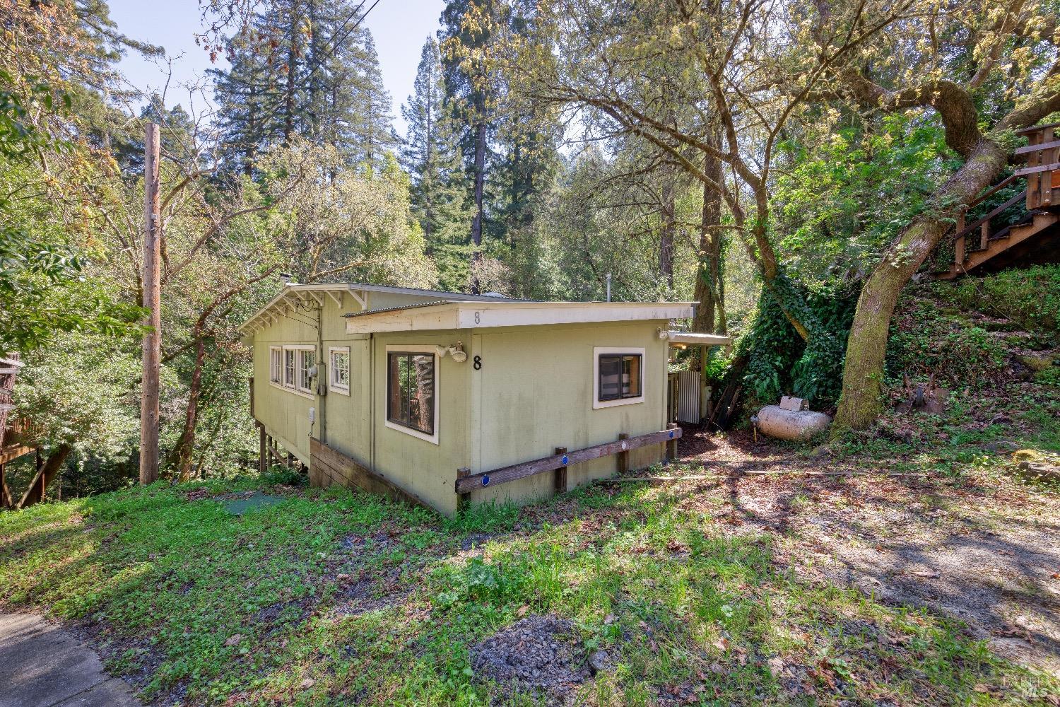 Detail Gallery Image 27 of 27 For 8 Hahn Rd, Cazadero,  CA 95421 - 2 Beds | 1 Baths