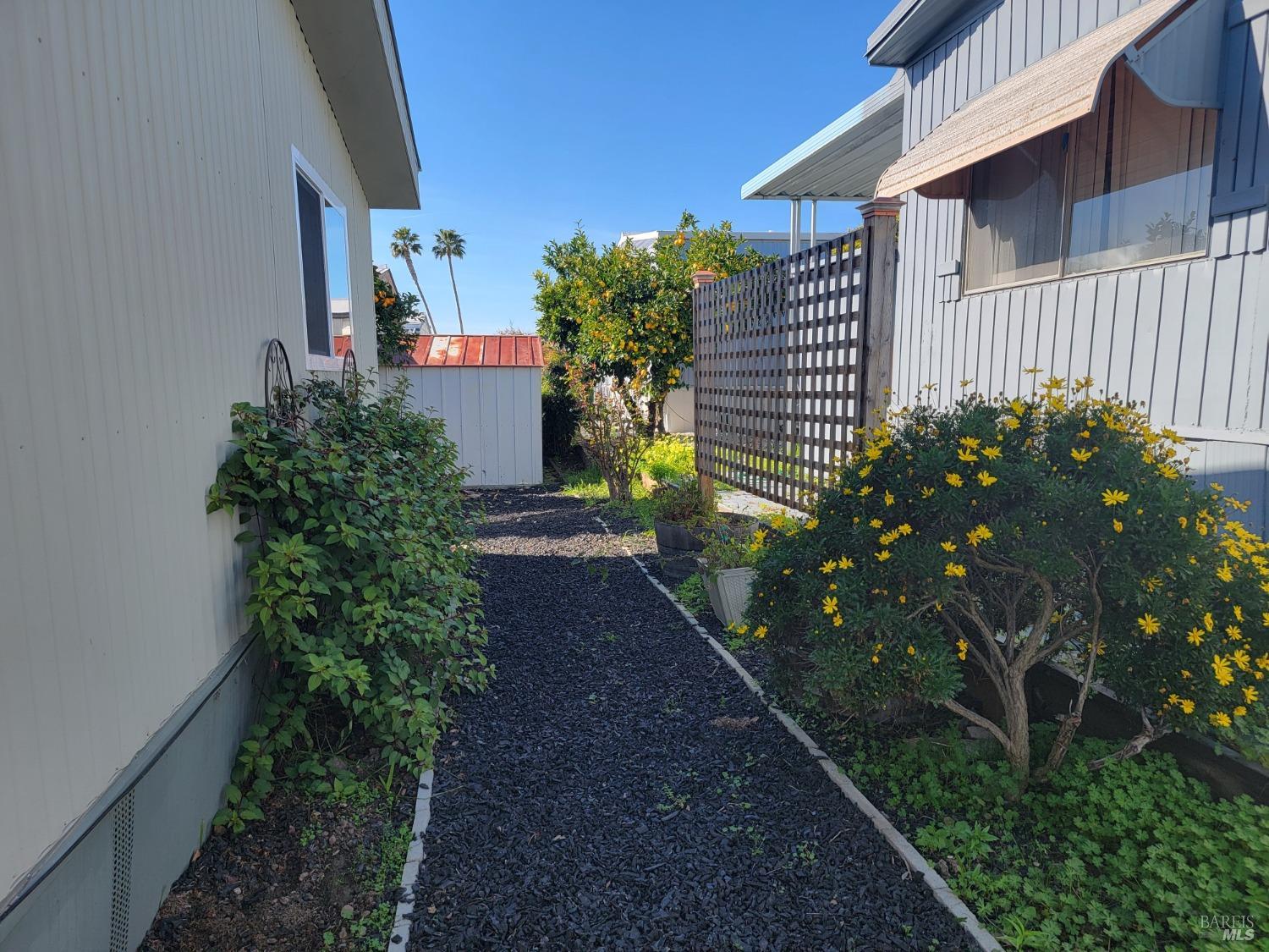 Detail Gallery Image 19 of 21 For 300 East H St 186, Benicia,  CA 94510 - 3 Beds | 2 Baths