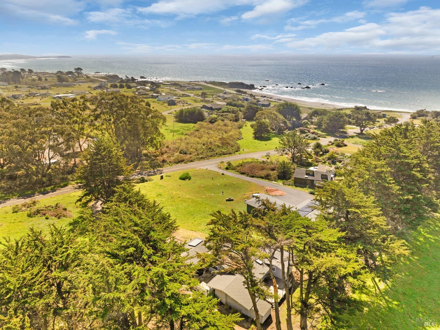 Detail Gallery Image 3 of 25 For 221 Calle Del Sol Unkn, Bodega Bay,  CA 94923 - 3 Beds | 2 Baths