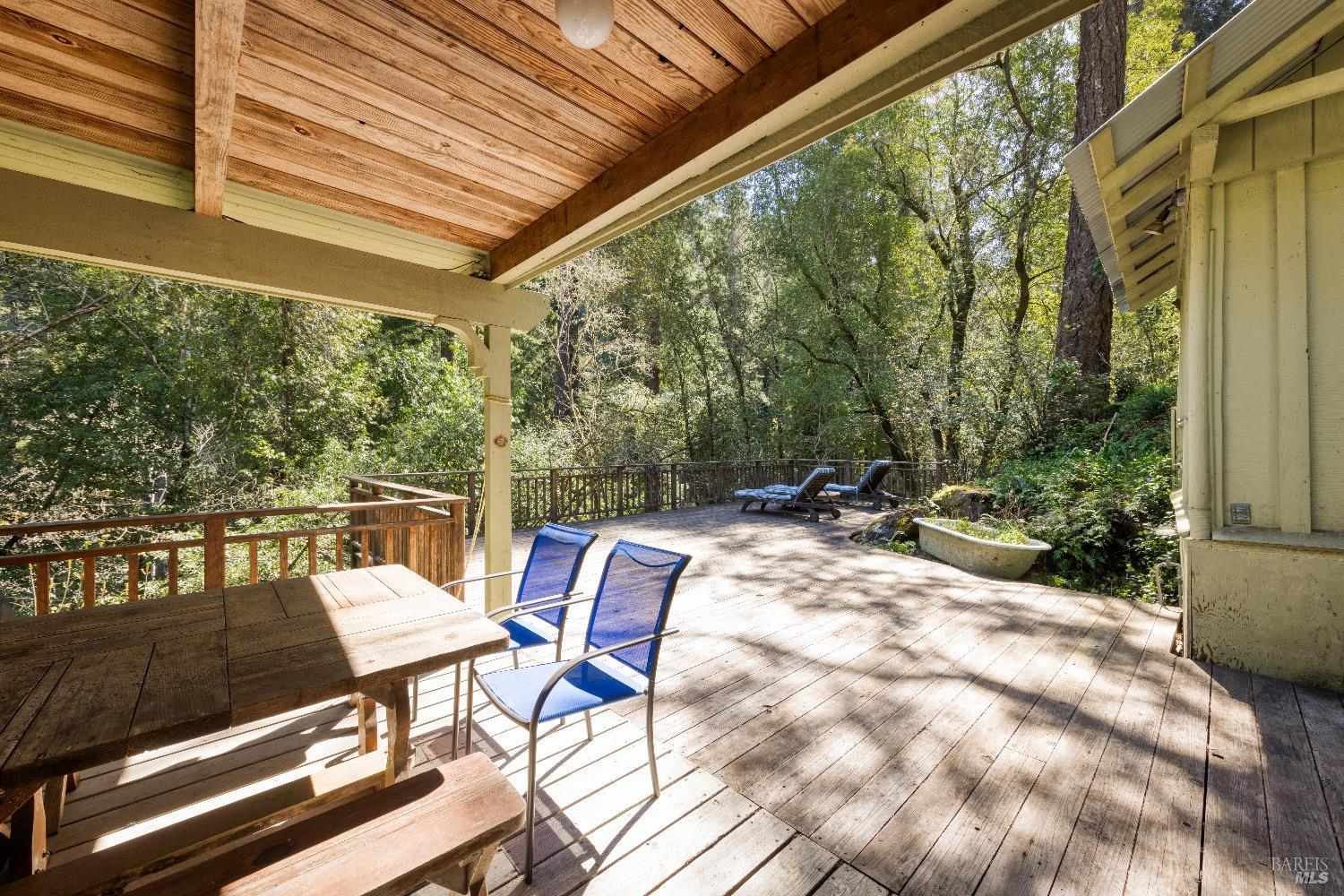 Detail Gallery Image 15 of 27 For 8 Hahn Rd, Cazadero,  CA 95421 - 2 Beds | 1 Baths