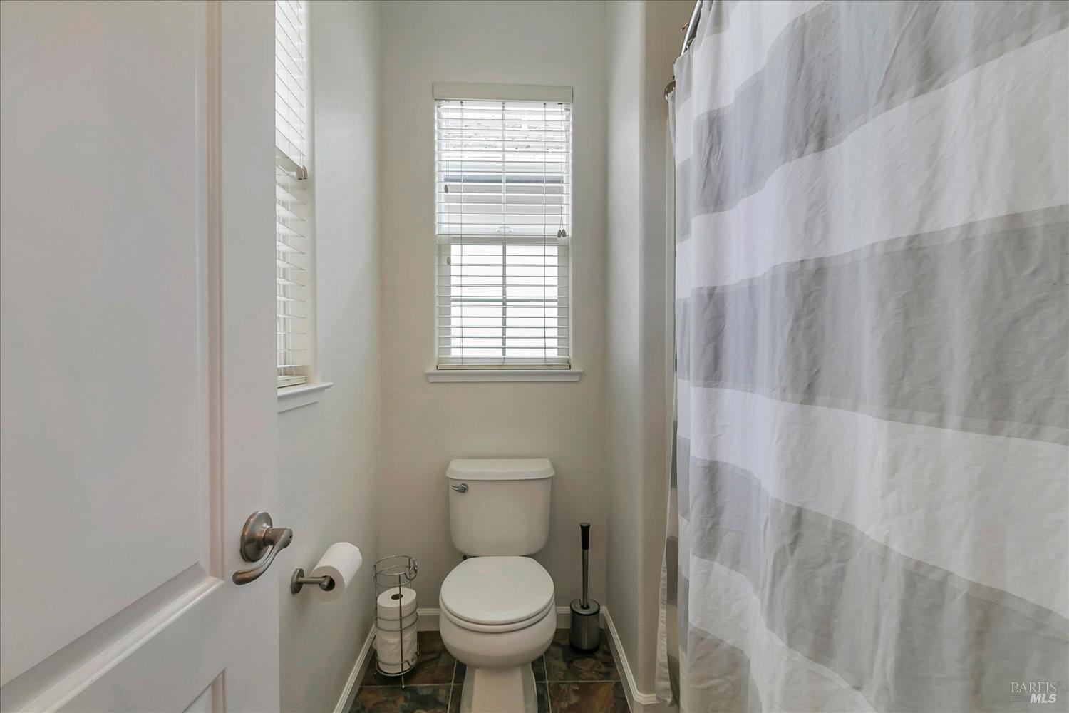 Detail Gallery Image 26 of 48 For 8052 Carlisle Way, Vallejo,  CA 94591 - 3 Beds | 2/1 Baths