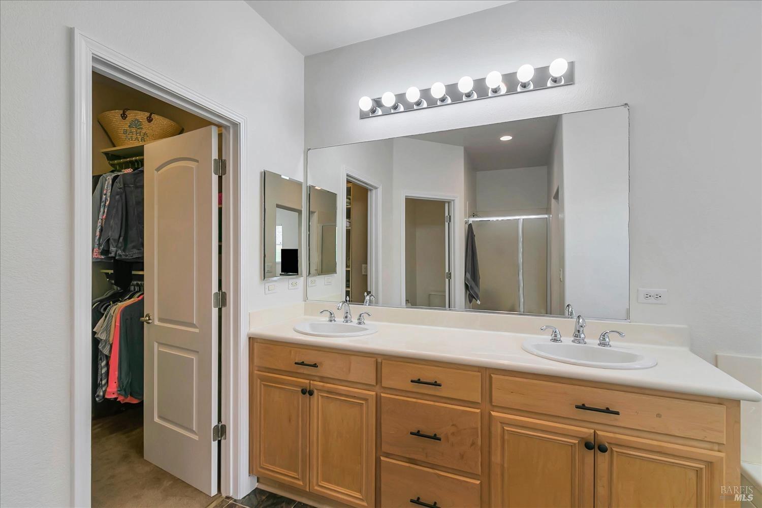 Detail Gallery Image 33 of 48 For 8052 Carlisle Way, Vallejo,  CA 94591 - 3 Beds | 2/1 Baths