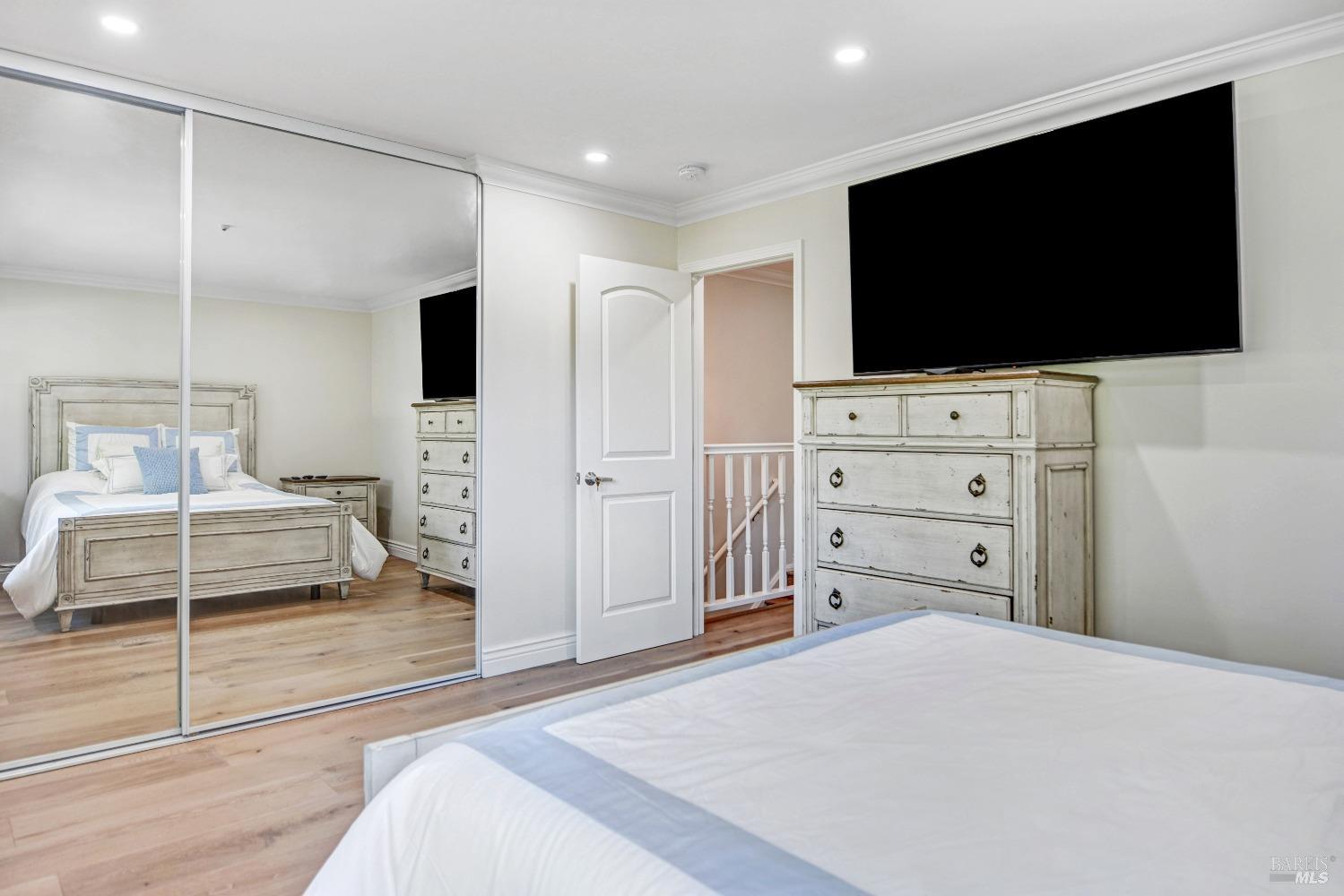 Detail Gallery Image 11 of 28 For 171 Vineyard Cir, Sonoma,  CA 95476 - 2 Beds | 2 Baths