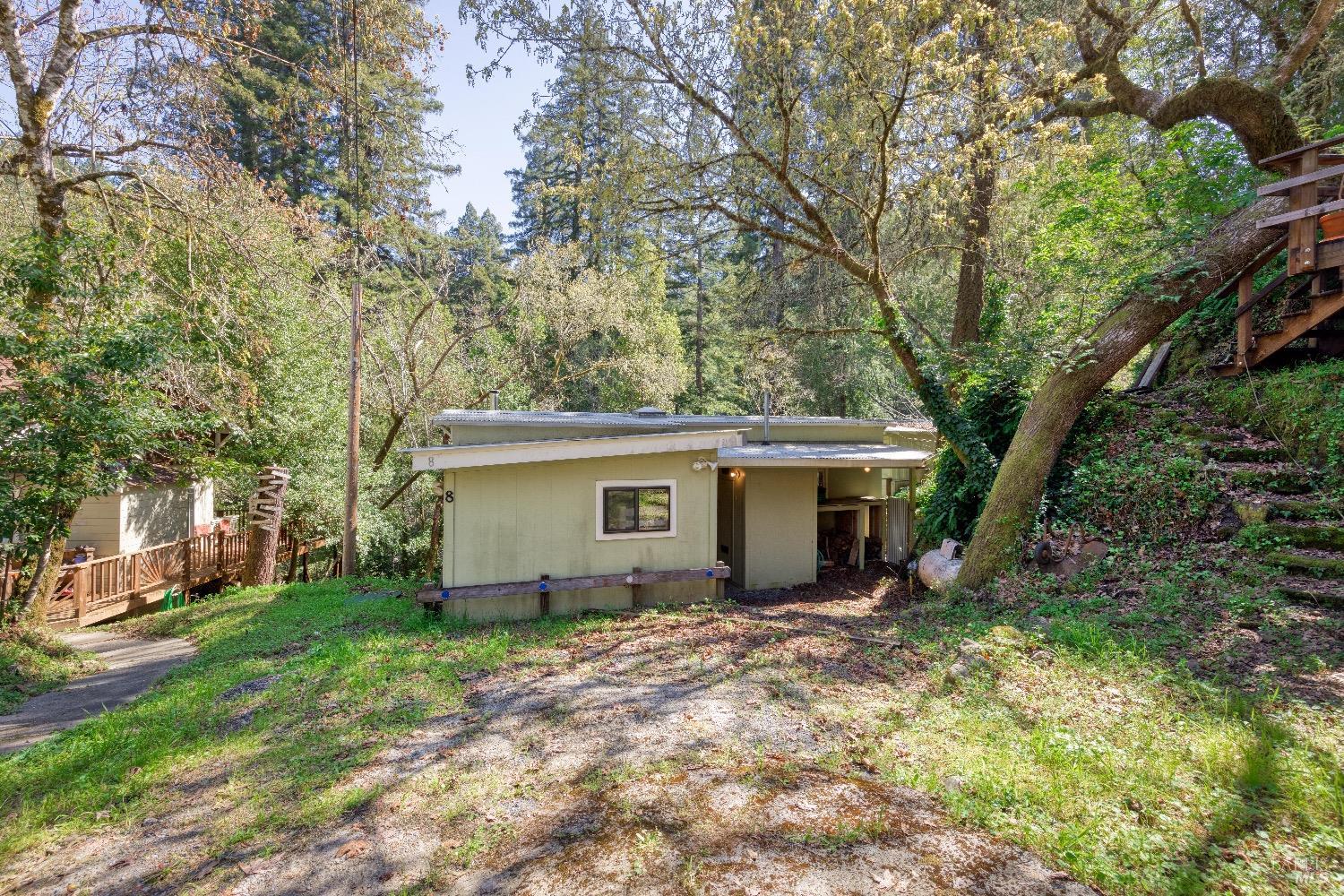 Detail Gallery Image 25 of 27 For 8 Hahn Rd, Cazadero,  CA 95421 - 2 Beds | 1 Baths