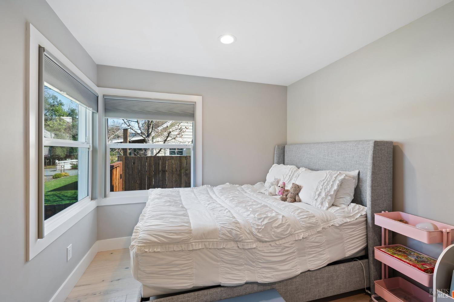 Detail Gallery Image 23 of 54 For 99 Lile Ln, Cloverdale,  CA 95425 - 3 Beds | 2/1 Baths