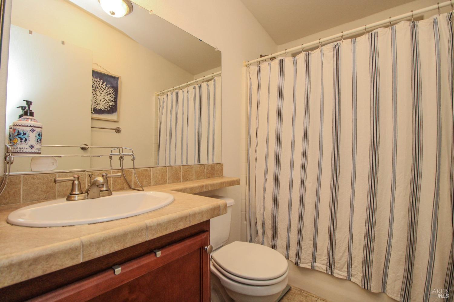 Detail Gallery Image 29 of 44 For 163 Avenida Hidalgo Ave, Vacaville,  CA 95687 - 3 Beds | 2 Baths