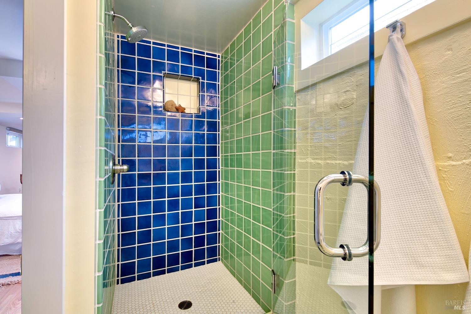 Detail Gallery Image 30 of 32 For 39 W Pier Unkn, Sausalito,  CA 94965 - 2 Beds | 2 Baths