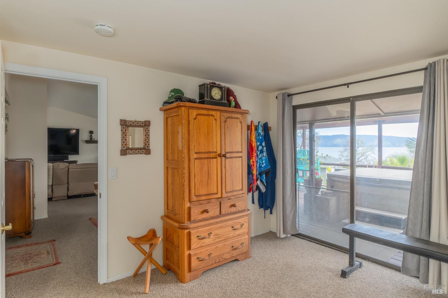 Detail Gallery Image 15 of 52 For 3699 Lakeshore Blvd, Lakeport,  CA 95453 - 3 Beds | 2 Baths