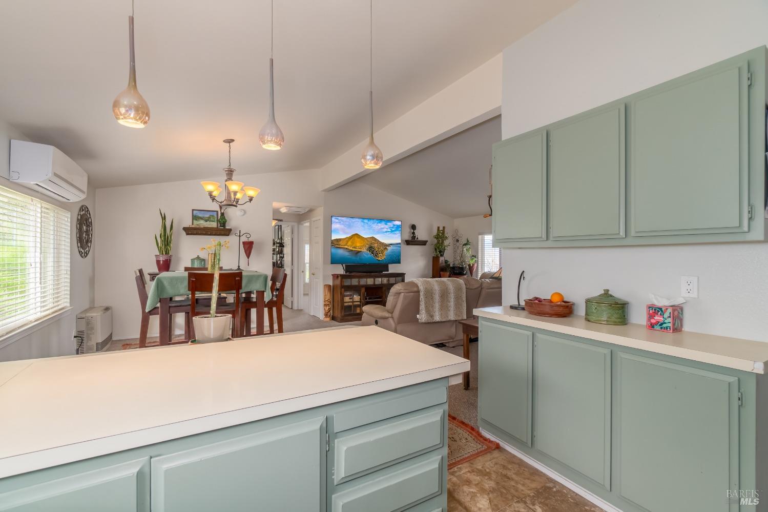 Detail Gallery Image 11 of 52 For 3699 Lakeshore Blvd, Lakeport,  CA 95453 - 3 Beds | 2 Baths