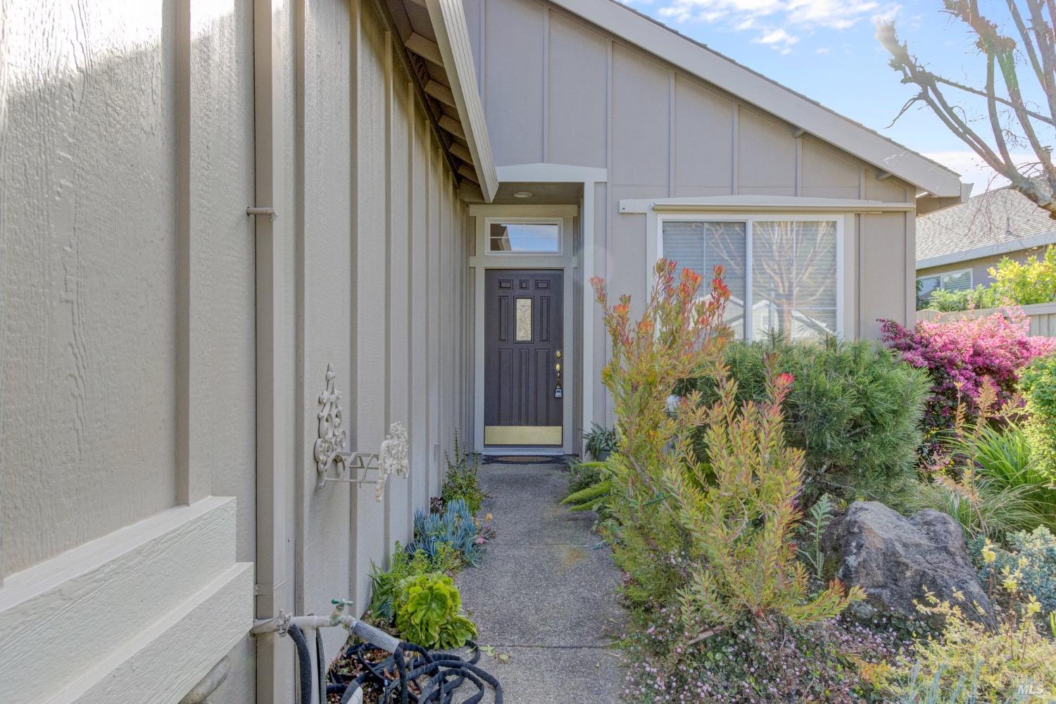 Detail Gallery Image 31 of 34 For 312 Rolling Hill Ct, Cloverdale,  CA 95425 - 2 Beds | 2 Baths