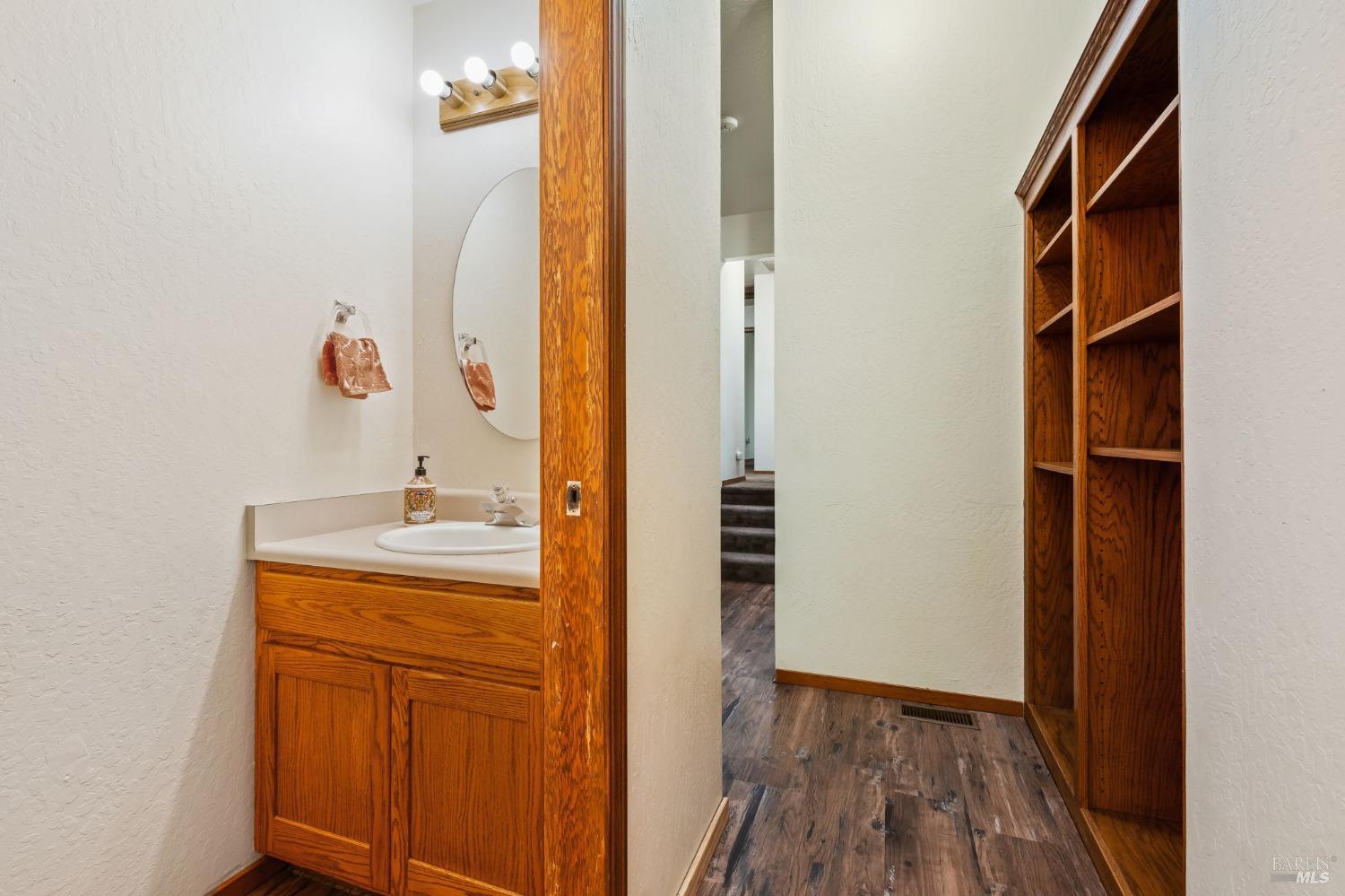 Detail Gallery Image 28 of 38 For 24228 Lilac Rd, Willits,  CA 95490 - 3 Beds | 2/1 Baths