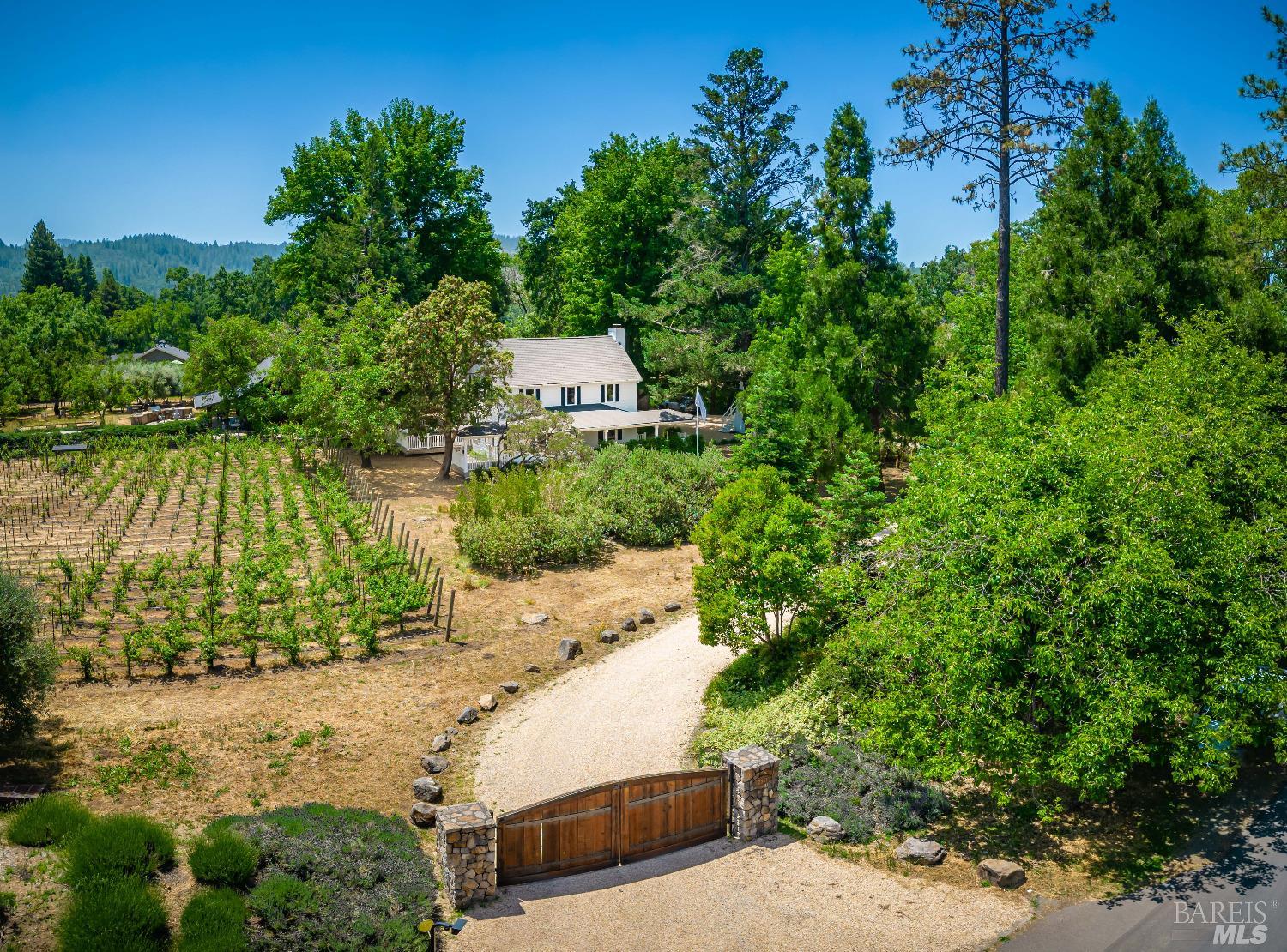 Detail Gallery Image 62 of 69 For 2551 Grant St, Calistoga,  CA 94515 - 6 Beds | 4/2 Baths
