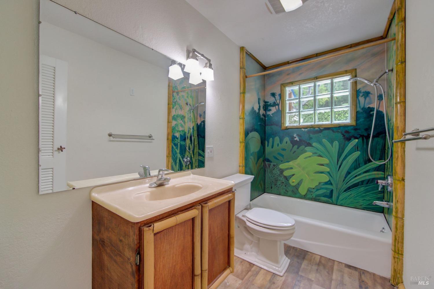 Detail Gallery Image 11 of 52 For 7460 N Hwy 116 Unkn, Forestville,  CA 95436 - 2 Beds | 2 Baths